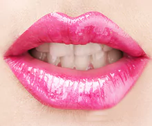 Bild mit einer Permanent Makeup - Lippen- Aquarell- Pigmentierung.